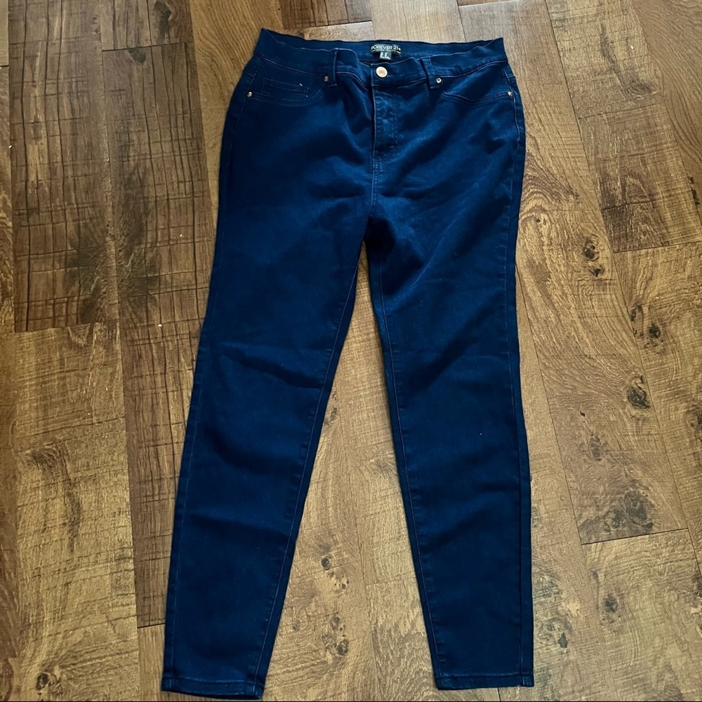 🏷️Forever 21 plus size jeans dark wash sz 14 slim stretchy